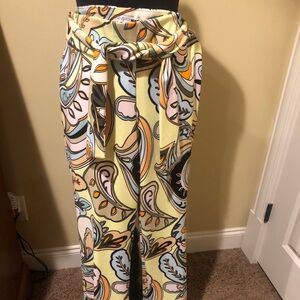 New w/o tags Fashion Nova retro flare pants size L